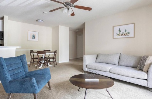 Trailer Estates Apartment | Landing at Champions Walk - 2 Bedrooms in South.