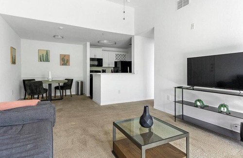 Trailer Estates Apartment | Landing at Champions Walk - 2 Bedrooms in South.