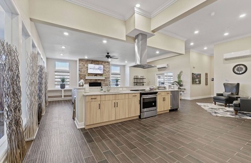 Loveland Apartment | Landing at Johnstown Plaza - 2 Bedrooms in John.