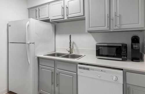 Windsor Park Apartment | Landing at Mueller Flats - 1 Bedroom in Windsor.
