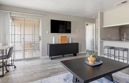 Royal Ridge Apartment | Landing at The Lynx - 1 Bedroom in El Dorado/.