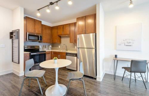 Montopolis Apartment | Landing at The Monroe - 2 Bedrooms in Montopolis