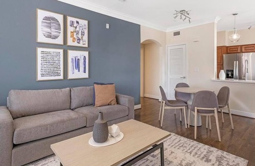 Energy Corridor Apartment | Landing at Village on Memorial Townhomes - 2 Bedrooms in Energy Corridor