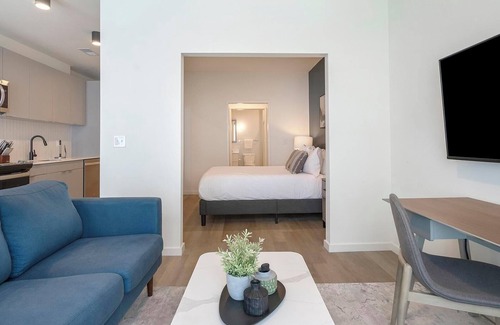Durham Apartment | Landing | Incredible 1BD, Gym, Pool