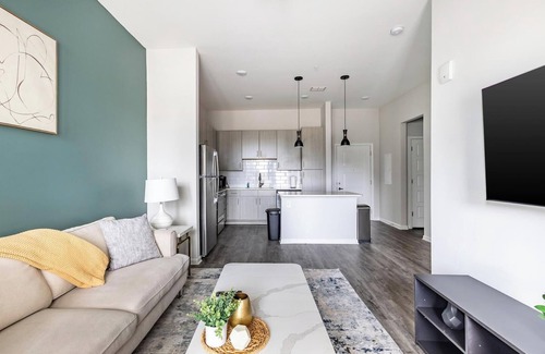 Covington Apartment | Landing | Incredible 1BD, Yoga Studio, Gym