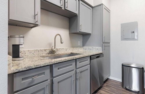 Pipers Meadow Apartment | Landing | Incredible 1BD, Gym, Clubhouse