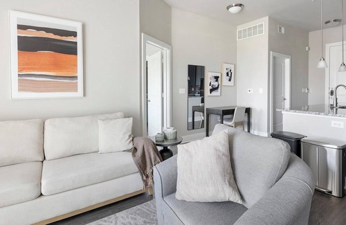 Nassau Bay Apartment | Landing | Spectacular 1BD, Clubhouse, Pool