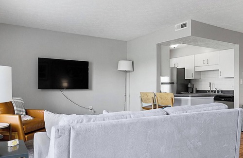 Downtown Dayton Apartment | Landing | Stunning 1BD, Gym, Clubhouse
