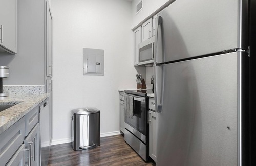 Pipers Meadow Apartment | Landing | Stylish 1BD, Gym, Clubhouse