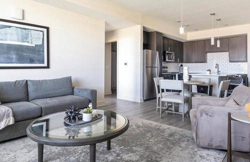 Palmetto Apartment | Landing | Stylish 2BD, Clubhouse, Gym