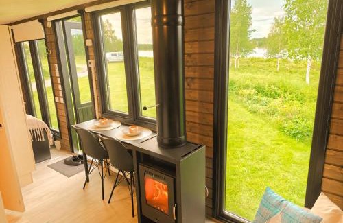 Pello Apartment | Landscape cottage 2 Pello Riverside with Sauna WiFi BBQ Terrace and Small Kitchen