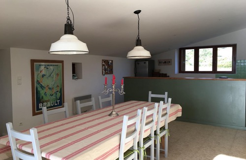 Roujan Villa | Languedoc Villa with Pool, Vineyards, Olive Groves and views