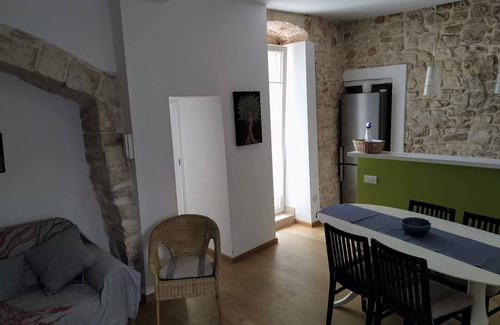 Conversano House | LANOVA-Lovely Stone House Puglia