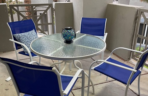 Tempe Condo | Large 1-Bedroom Condo in Gated Comm/Pools