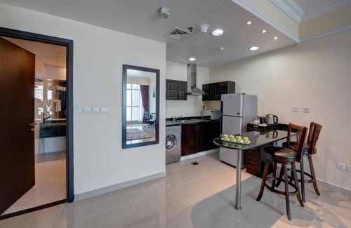 Trade Center Apartment | LARGE 1 BEDROOM, NEAR TO THE FINANCIAL METRO