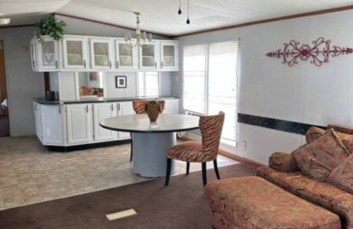 Sulphur House | large 2 bed 2 bath homenn