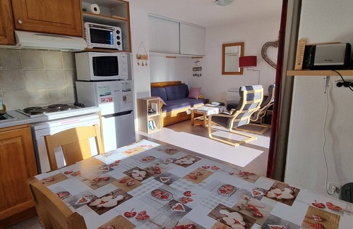 Saint-Etienne-en-Devoluy Apartment | Large 3-room/6-room apartment in the heart of the resort - south-facing
