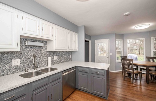 West Chester House | Large 5-bedroom house with WiFi and AC in welcoming neighborhood. Sleeps 12!