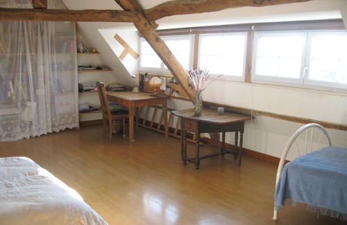 Le Pechereau House | Large, bright original room rated 3 épis Gîte de France