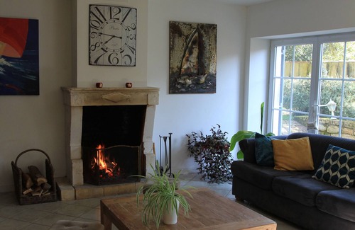 Thaire House | Large Charentaise house 300 M² with swimming pool, 4 bedrooms, garden, summer kitchen