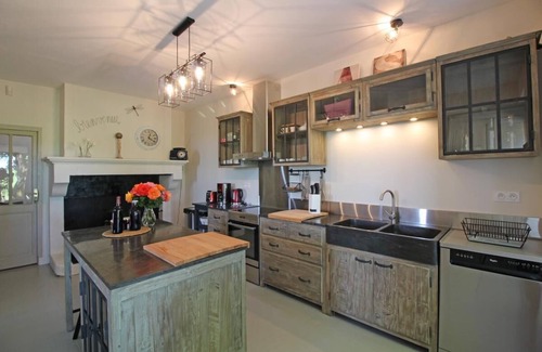 Morizes House | Large charming country house, garden, swimming pool, ⭐️⭐️⭐️⭐️