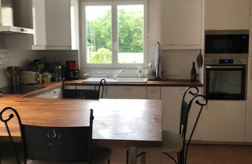 Cheille House | Large charming house between town and countryside