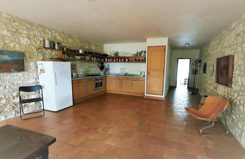 Saint-Clar Cottage | Large country house in beautiful nature, yet close to the village