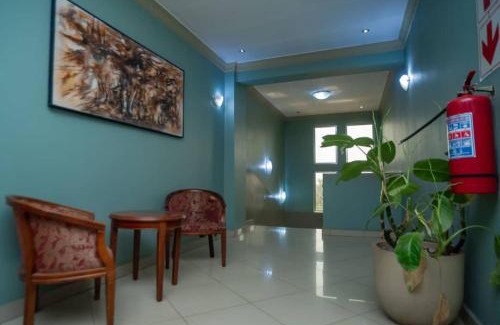 Lubumbashi Cabin | Large Cozy room including free breakfast
