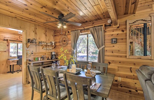 Show Low Cabin | Large Deck, Grill: Pet-Friendly Show Low Retreat!