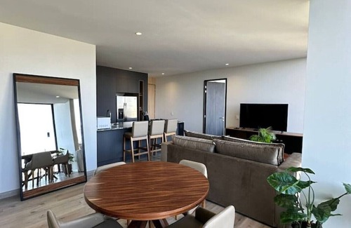 Providencia Apartment | Large Department in São Paulo Vertical