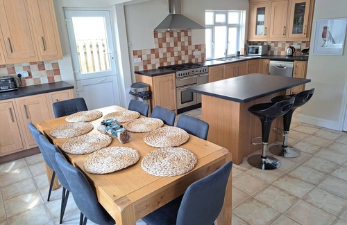 Bishops Tawton House | Large family home, stunning views and massive sunny terrace - close to beaches!