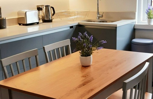 Boscombe Apartment | Large four bedroom home in Bournemouth n