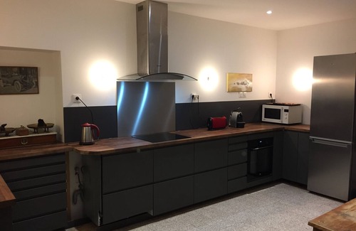 Pralong House | Large gîte between Auvergne and Forez heated swimming pool tennis court