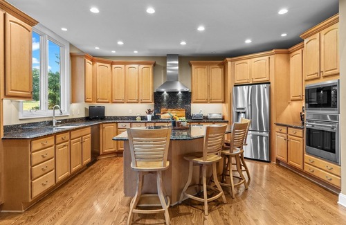 Creamery House | Large group getaway with endless entertainment for all ages!