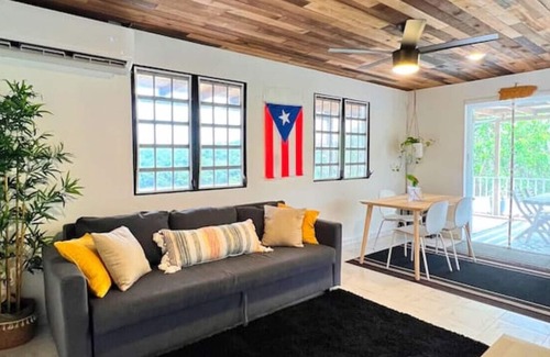 Guzman Abajo Villa | Large groups, Near El Yunque, 30% off Car Rental