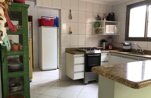 Jardim Casablanca House | Large house in Peruíbe - SP - 24 hrs security - Beach side.