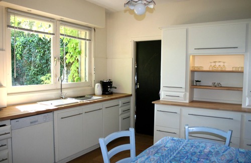 Savasse House | Large house with beautiful views at the gateway to Provence