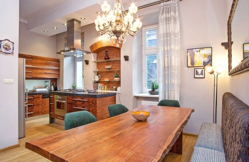 Stradom Apartment | Large Luxury Apartment Near Castle And Main Square - Jacuzzi and Sauna Flat