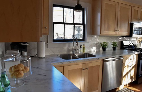 Atchison House | Large Luxury Cottage