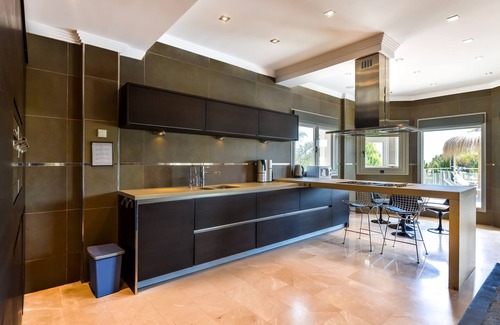 Urbanitzacio la Fustera Villa | Large modern villa with indoor and outdoor pool sauna and bar.