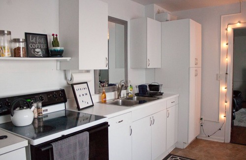 Marine City Apartment | Large, private condo in Downtown Marine City