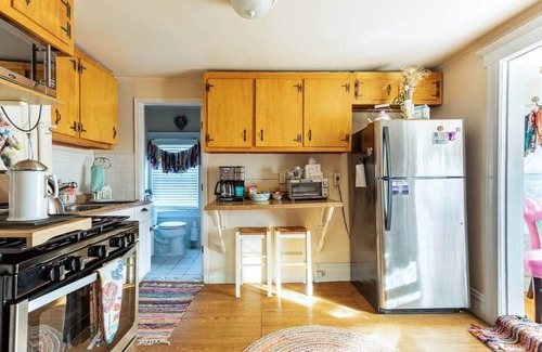 Montclair House | Large Space Great for Special Occasions: 2 Floors