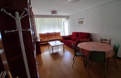 Leon City Centre Apartment | LARGE SUITE 90m2 LEÓN CENTRO