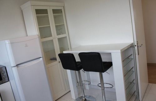 Gradignan Apartment | LARGE T3 2 BEDROOMS