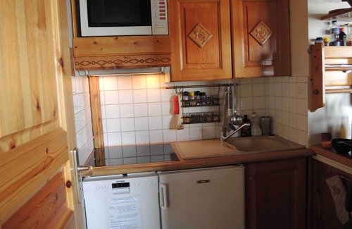 Les Almes Apartment | large two-room apartment