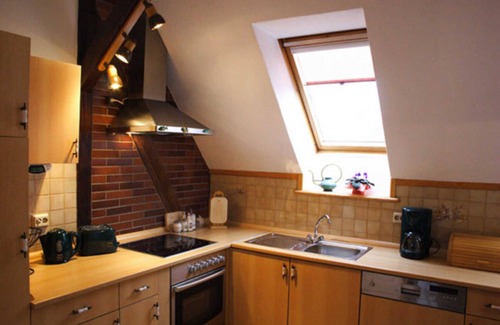 Gross Mohrdorf Apartment | Large vacation apartment - romantic vacation apartments in an old farmhouse