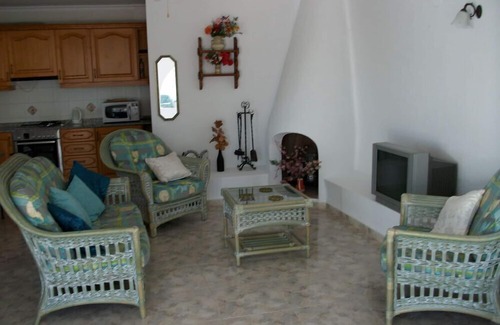 Paichi Villa | Large villa walking distance to shops, bars and Moraria town. Air-con & Wifi