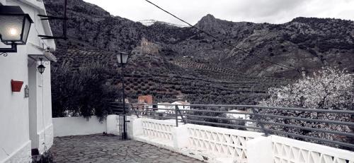 Belmez de la Moraleda House | Las Escuelas del Ayer Vivienda Turística de Alojamiento Rural