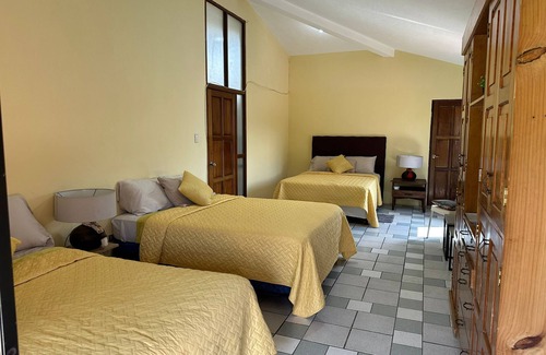 Alta Verapaz Hotel | Las Flores Comfort Hotel