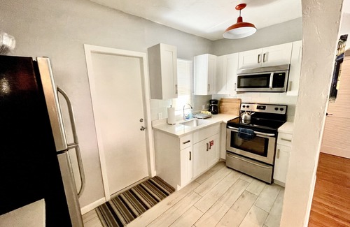 Downtown Fort Lauderdale Apartment | Las Olas Art Deco Retreat